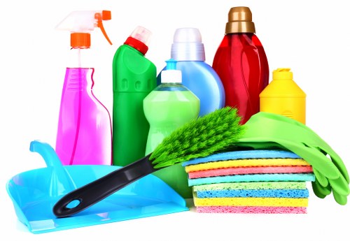 Risk assessment of cleaning area with safety checks